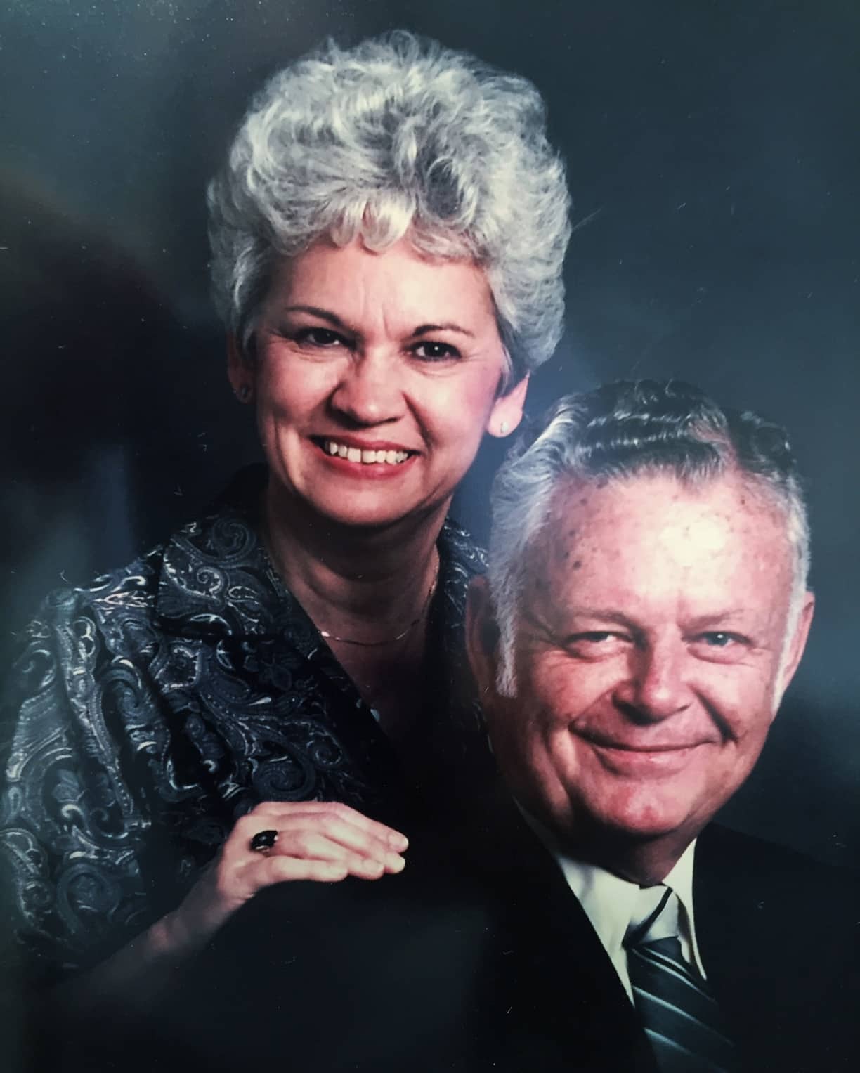 Portrait of Darrell and Sally Wilson.